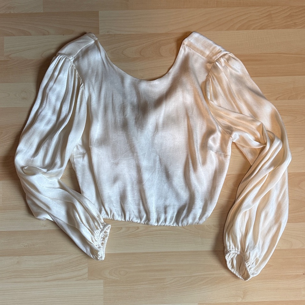 ASTR the Label Deja satin open back top pearl